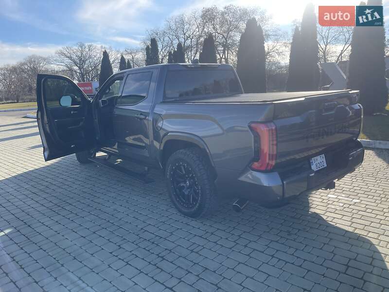 Пикап Toyota Tundra 2023 в Одессе