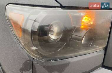 Пикап Toyota Tundra 2011 в 