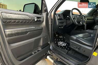 Пикап Toyota Tundra 2019 в 
