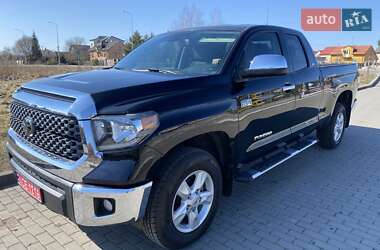 Пикап Toyota Tundra 2020 в 