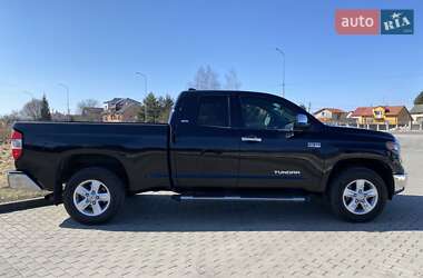 Пикап Toyota Tundra 2020 в 