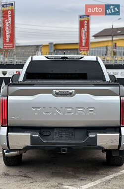 Пікап Toyota Tundra 2023 в 