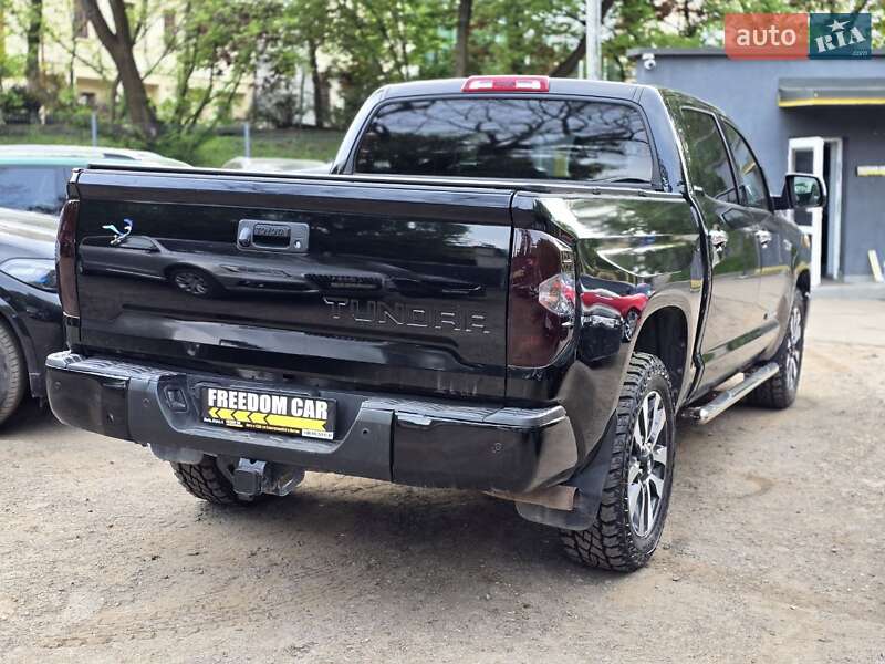 Пікап Toyota Tundra 2019 в Львові
