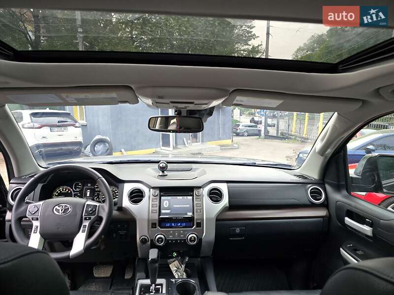 Пікап Toyota Tundra 2019 в Львові