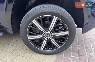 Пикап Toyota Tundra 2023 в 