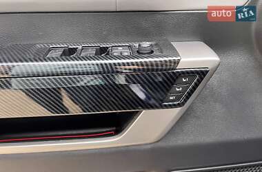 Пикап Toyota Tundra 2023 в 