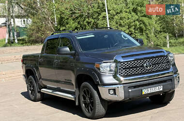 Пикап Toyota Tundra 2019 в 