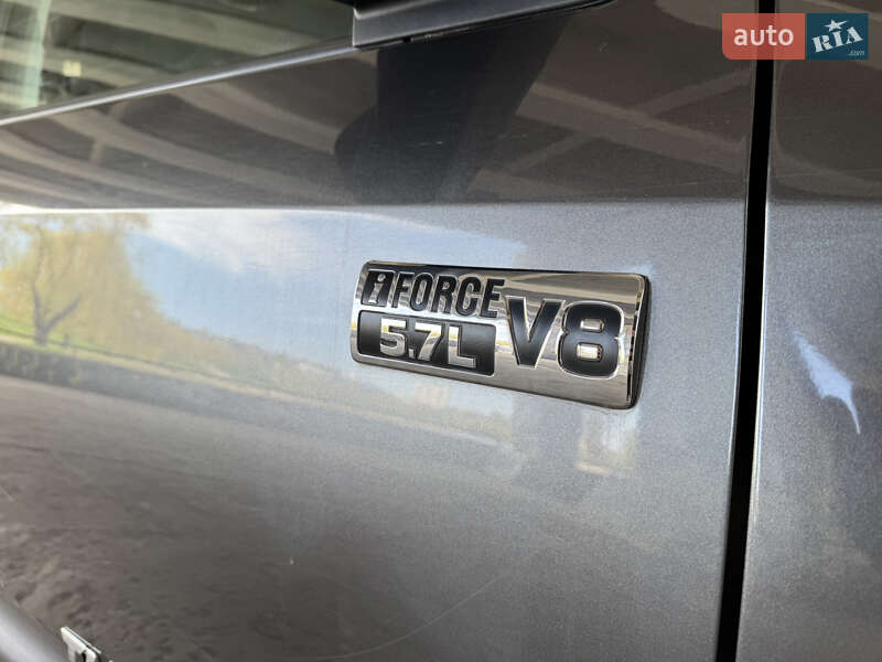 Пікап Toyota Tundra 2014 в Києві