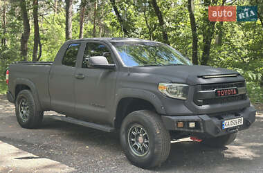 Пікап Toyota Tundra 2014 в Києві