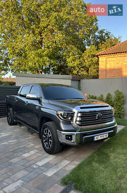 Пікап Toyota Tundra 2019 в Кривому Розі