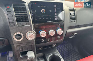 Пикап Toyota Tundra 2008 в 