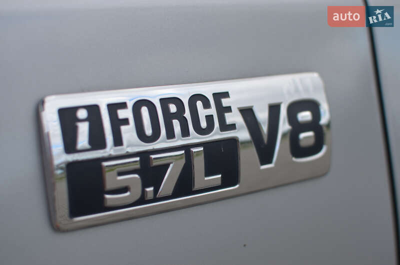 Пикап Toyota Tundra 2017 в Львове