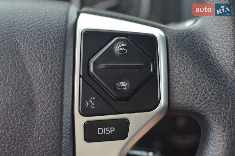 Пикап Toyota Tundra 2017 в Львове