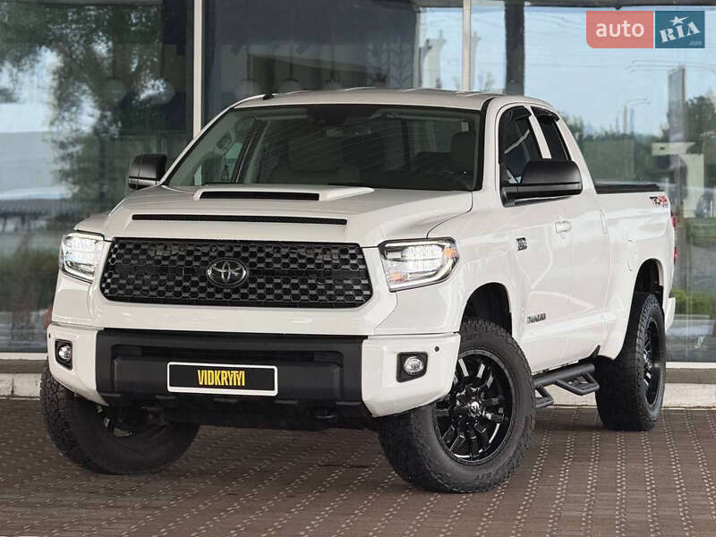 Toyota Tundra 2018