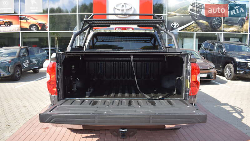 Пикап Toyota Tundra 2017 в Житомире