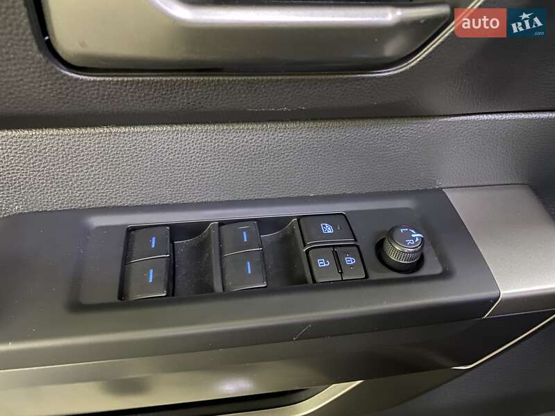 Пікап Toyota Tundra 2024 в Умані
