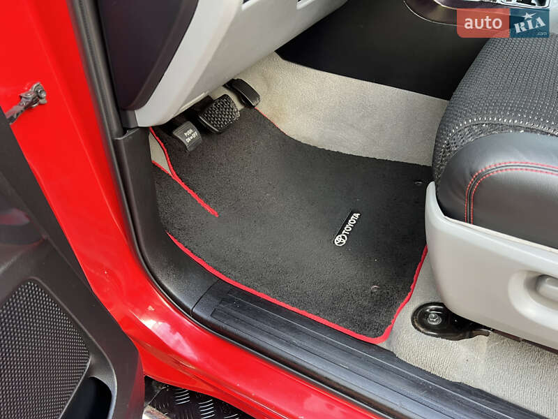 Пикап Toyota Tundra 2008 в Киеве фото 71 Пикап Toyota Tundra 2008 в Киеве