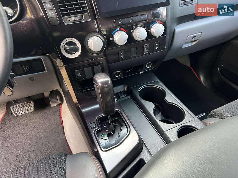 Пикап Toyota Tundra 2008 в Киеве фото 85 Пикап Toyota Tundra 2008 в Киеве