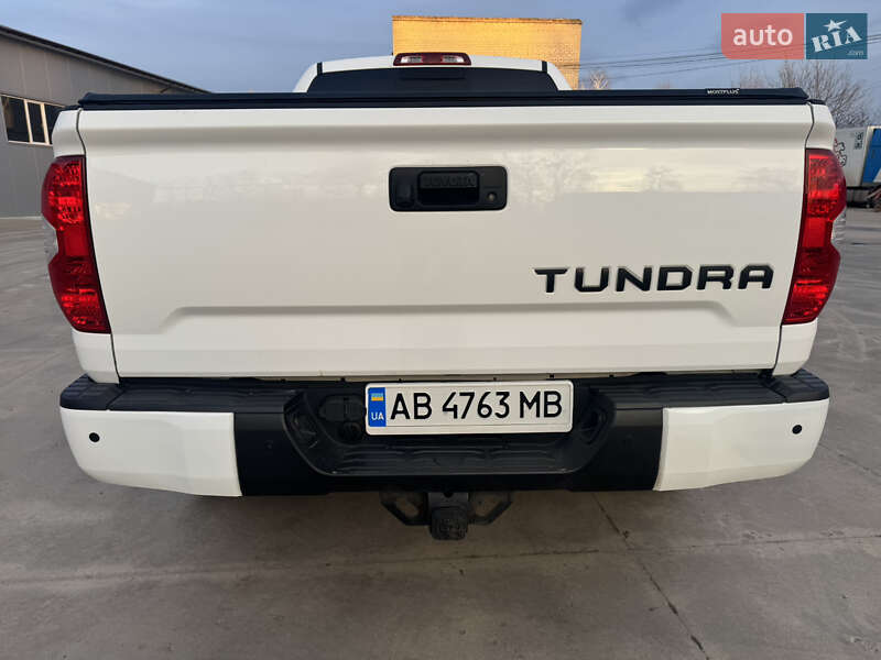 Пікап Toyota Tundra 2018 в Вінниці
