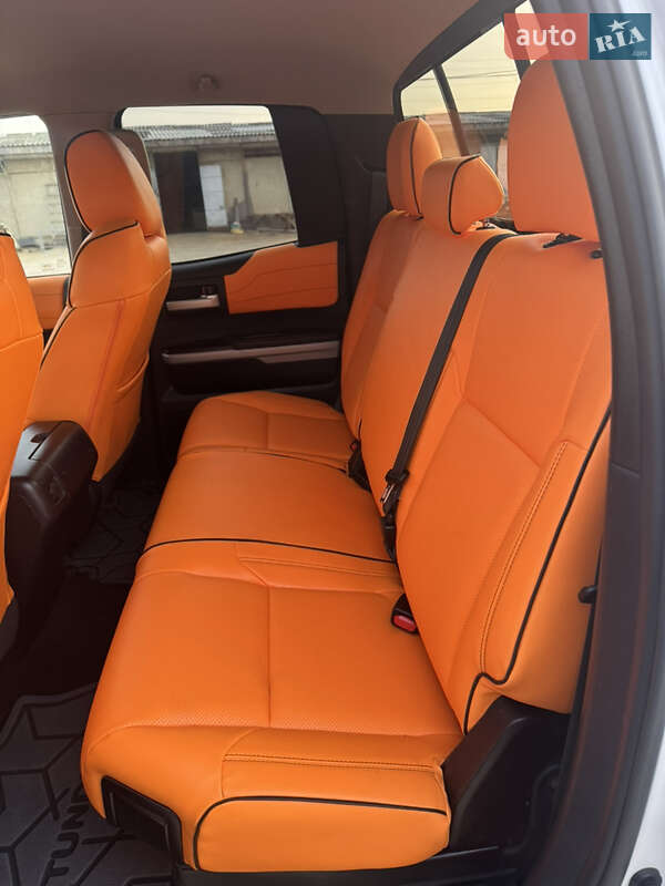 Пікап Toyota Tundra 2018 в Вінниці