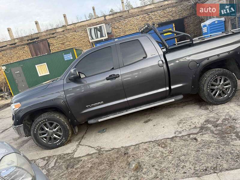 Пикап Toyota Tundra 2016 в Киеве фото 2 Пикап Toyota Tundra 2016 в Киеве