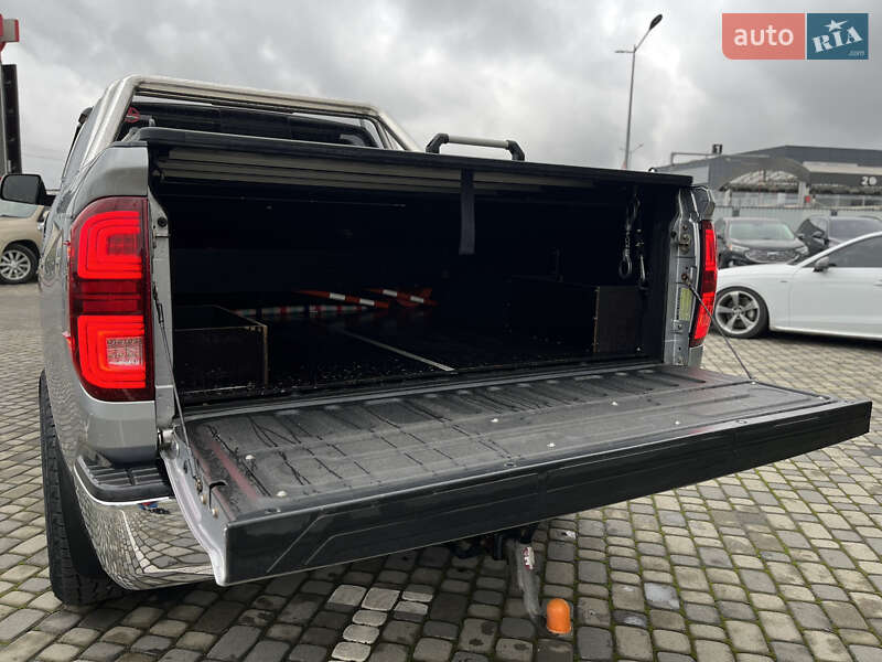 Пікап Toyota Tundra 2014 в Хусті