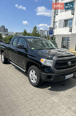 Пікап Toyota Tundra 2016 в Києві