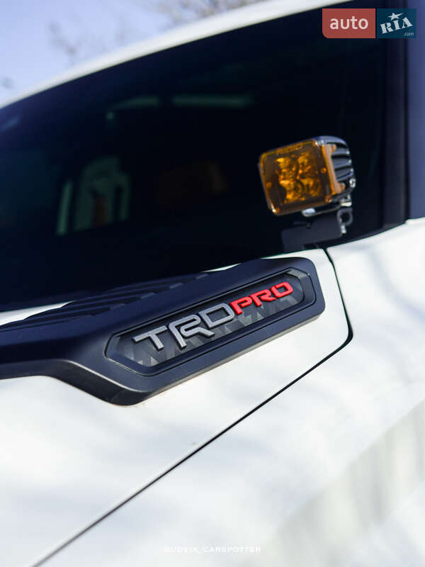 Пикап Toyota Tundra 2023 в Днепре