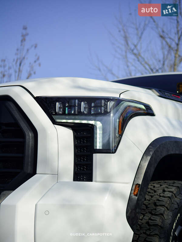 Пикап Toyota Tundra 2023 в Днепре