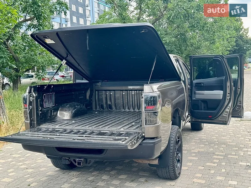 Toyota Tundra 2012 VIN 5TFUW5F19CX267128 фото оголошення 19 з 94