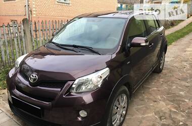 Внедорожник / Кроссовер Toyota Urban Cruiser 2010 в Чорткове