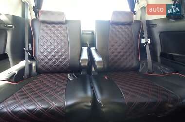 Мінівен Toyota Vellfire 2010 в Києві