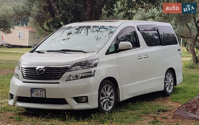 Мінівен Toyota Vellfire 2011 в Чорноморську