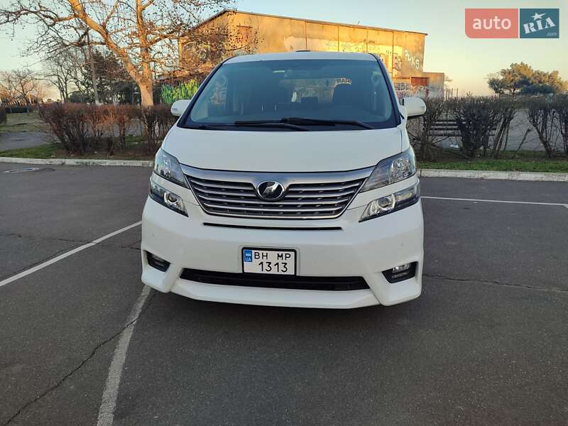 Мінівен Toyota Vellfire 2011 в Чорноморську