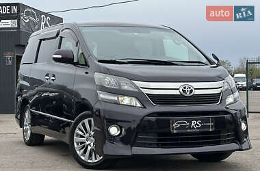 Мінівен Toyota Vellfire 2014 в Києві