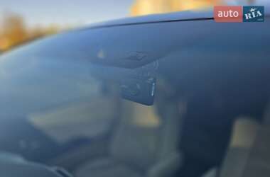 Минивэн Toyota Vellfire 2012 в 