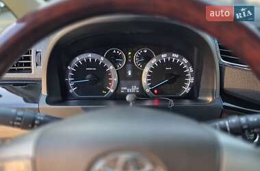 Минивэн Toyota Vellfire 2012 в 