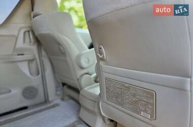 Минивэн Toyota Vellfire 2012 в 