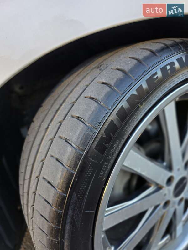 Минивэн Toyota Vellfire 2010 в Одессе фото 52 Минивэн Toyota Vellfire 2010 в Одессе