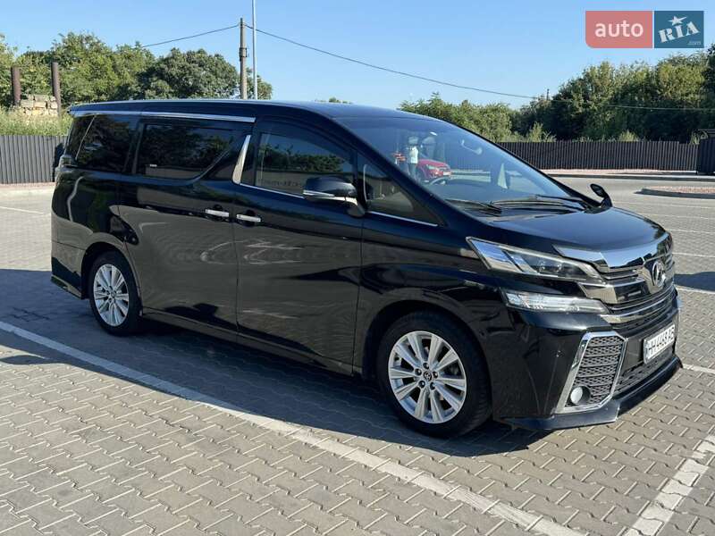 Минивэн Toyota Vellfire 2017 в Киеве