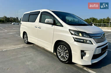 Мінівен Toyota Vellfire 2013 в 
