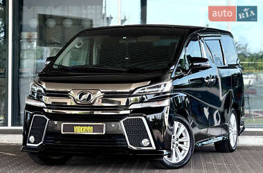 Мінівен Toyota Vellfire 2017 в Києві
