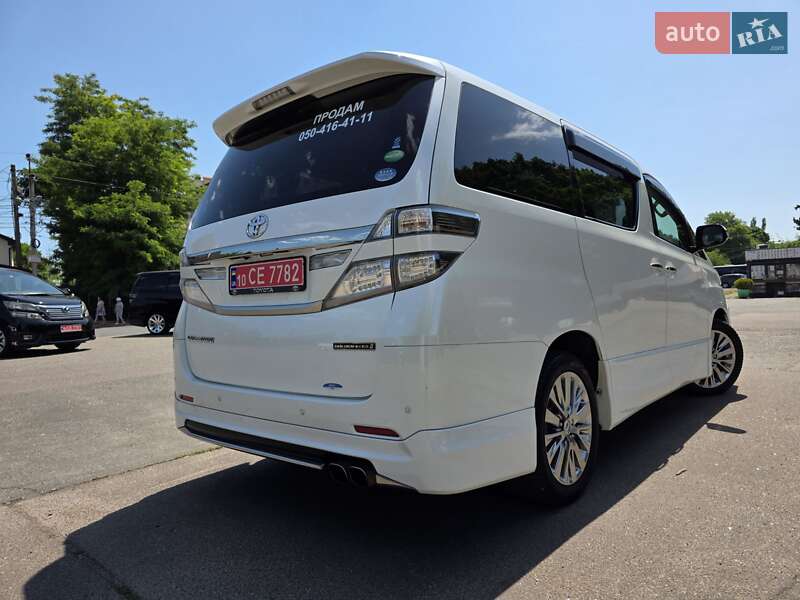Мінівен Toyota Vellfire 2014 в Одесі