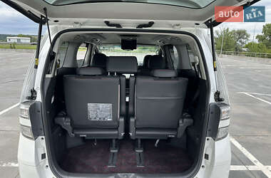 Минивэн Toyota Vellfire 2014 в 