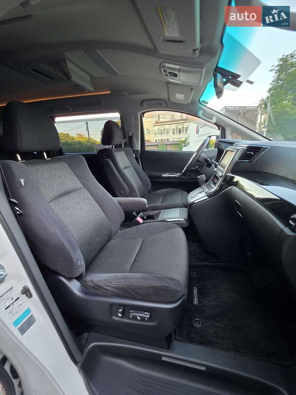 Минивэн Toyota Vellfire 2012 в Одессе