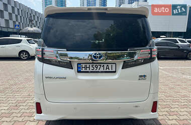 Минивэн Toyota Vellfire 2015 в 