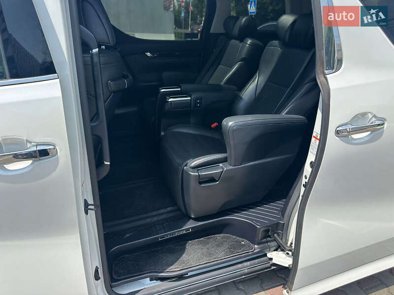 Минивэн Toyota Vellfire 2015 в Одессе фото 32 Минивэн Toyota Vellfire 2015 в Одессе