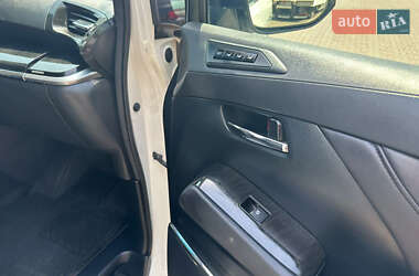 Минивэн Toyota Vellfire 2015 в 