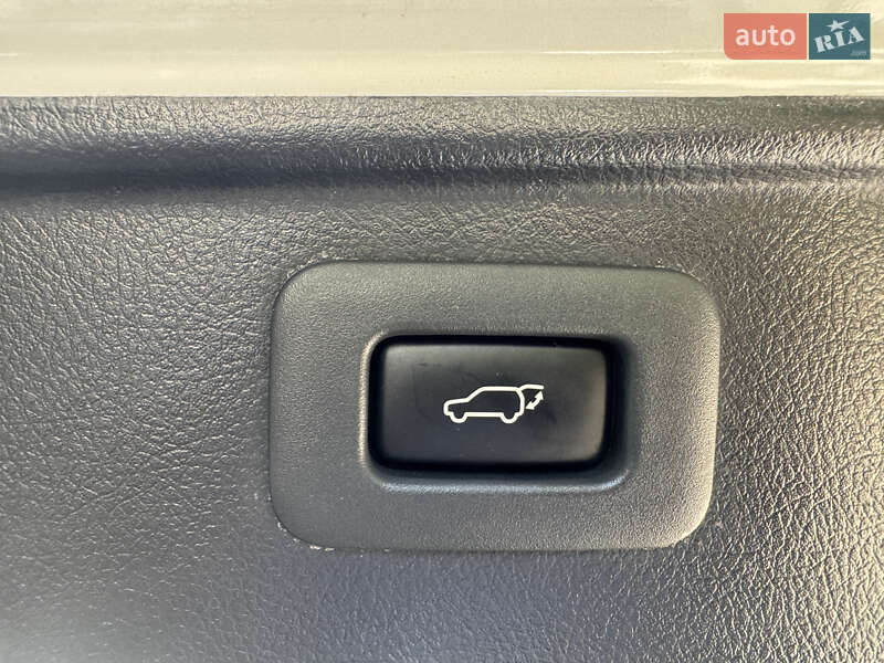 Минивэн Toyota Vellfire 2013 в Одессе