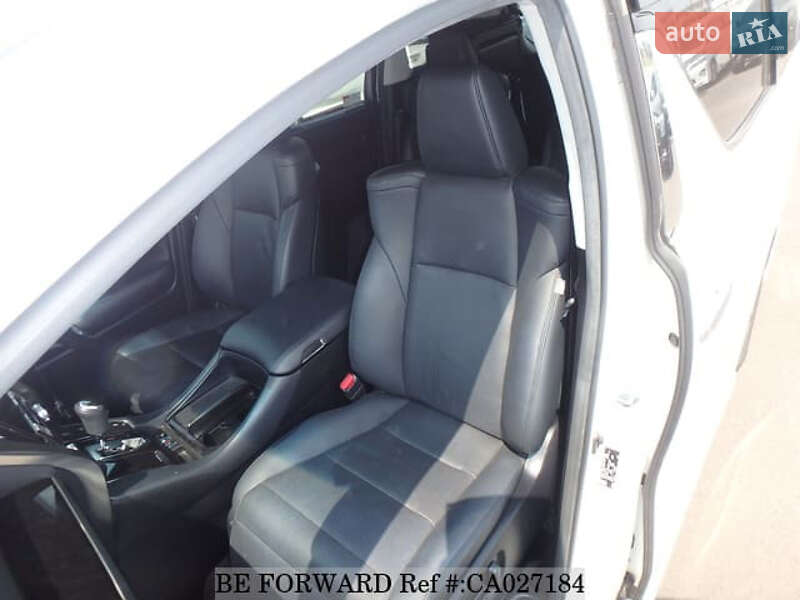 Минивэн Toyota Vellfire 2019 в Киеве